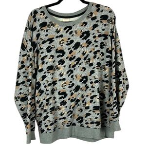 Secret Treasures Gray Leopard Print Top Sweater Size Large